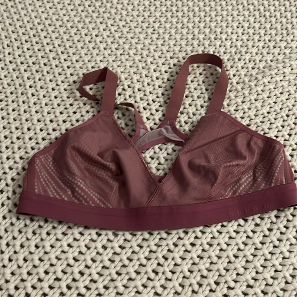 Lululemon Awake to Lace plum/smoky blush b… bought but didn’t fit.